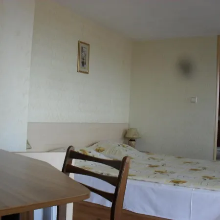 Vila Krista 3*